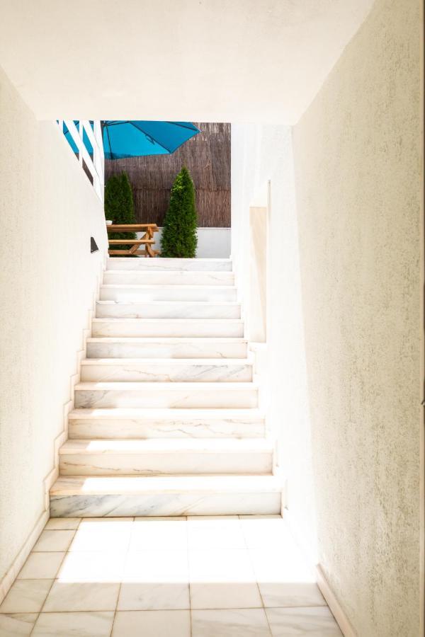 Ambassador Private Pool Suites Lisbon Bagian luar foto