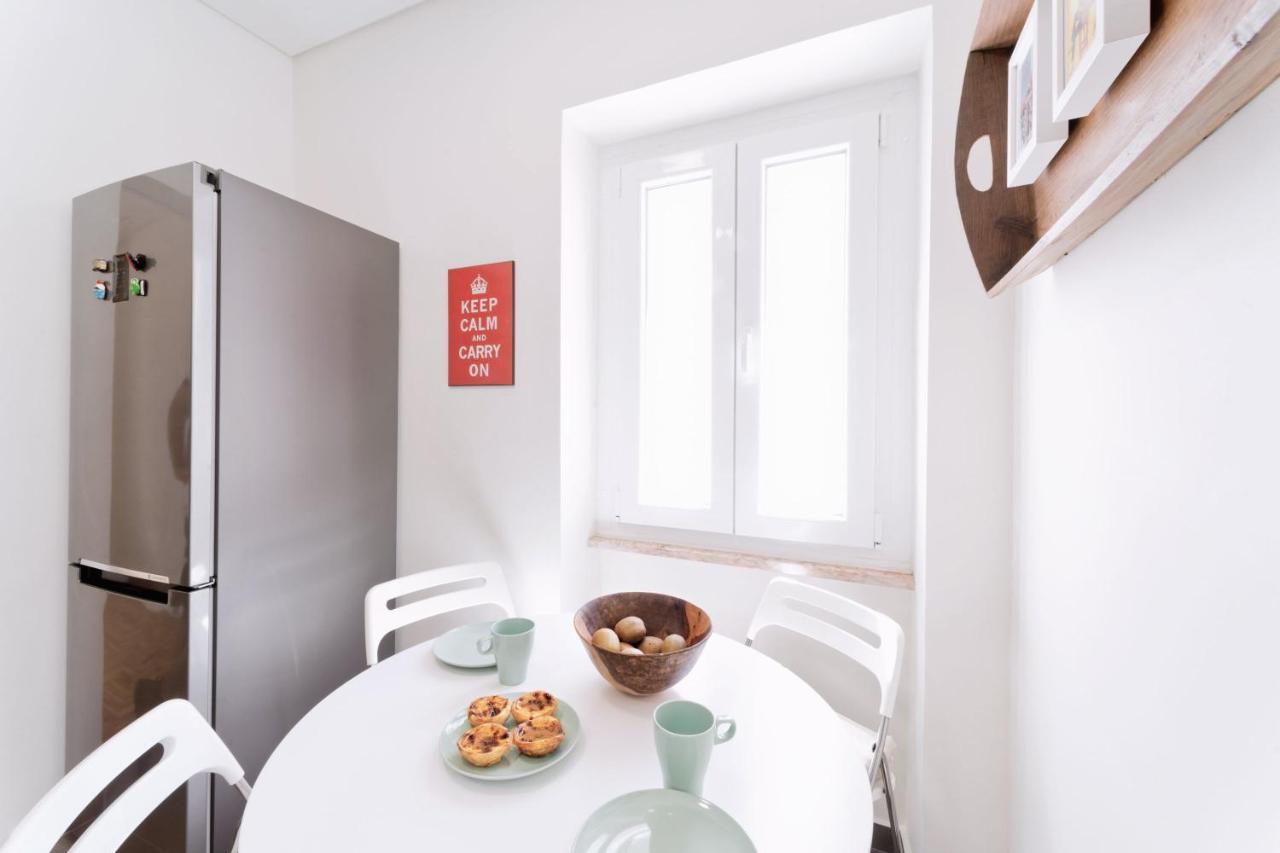 Ambassador Private Pool Suites Lisbon Bagian luar foto